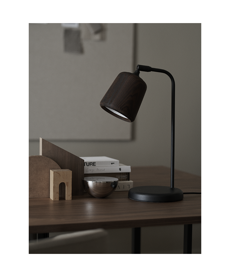Material Bordlampe Terracotta New Works Material Vegglampe Terracotta New Works